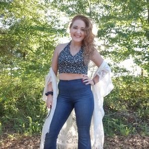 Meet your Posher, Savannah